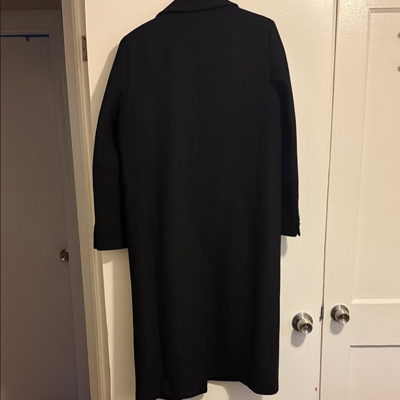 Elegant Black Women's Coat from MANGO - Picture 8 of 16